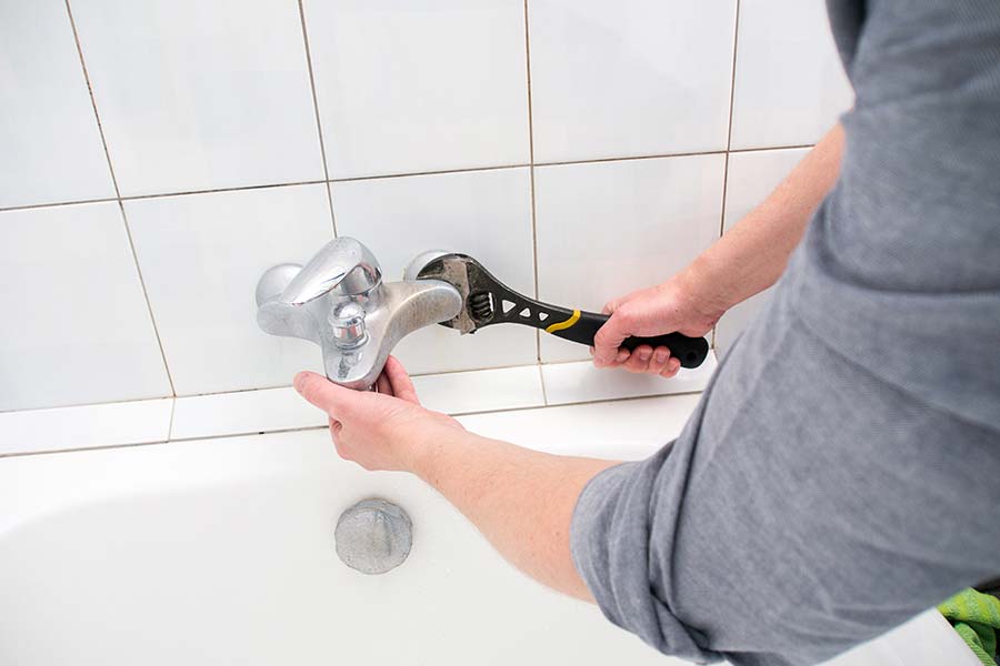 ¿Cubre el seguro los grifos del hogar?