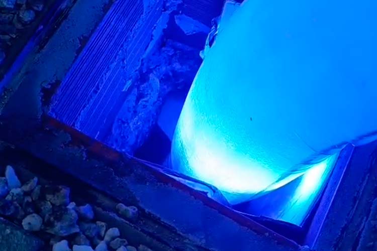 Rehabilitación de tuberías sin obras por manga LED para comunidades de vecinos y administradores de fincas en Valencia